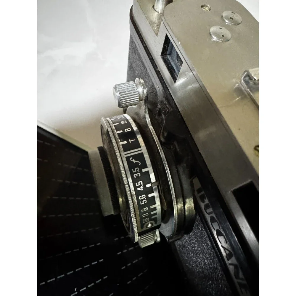 Universal Camera Company Buccaneer 35mm Film camera Untested